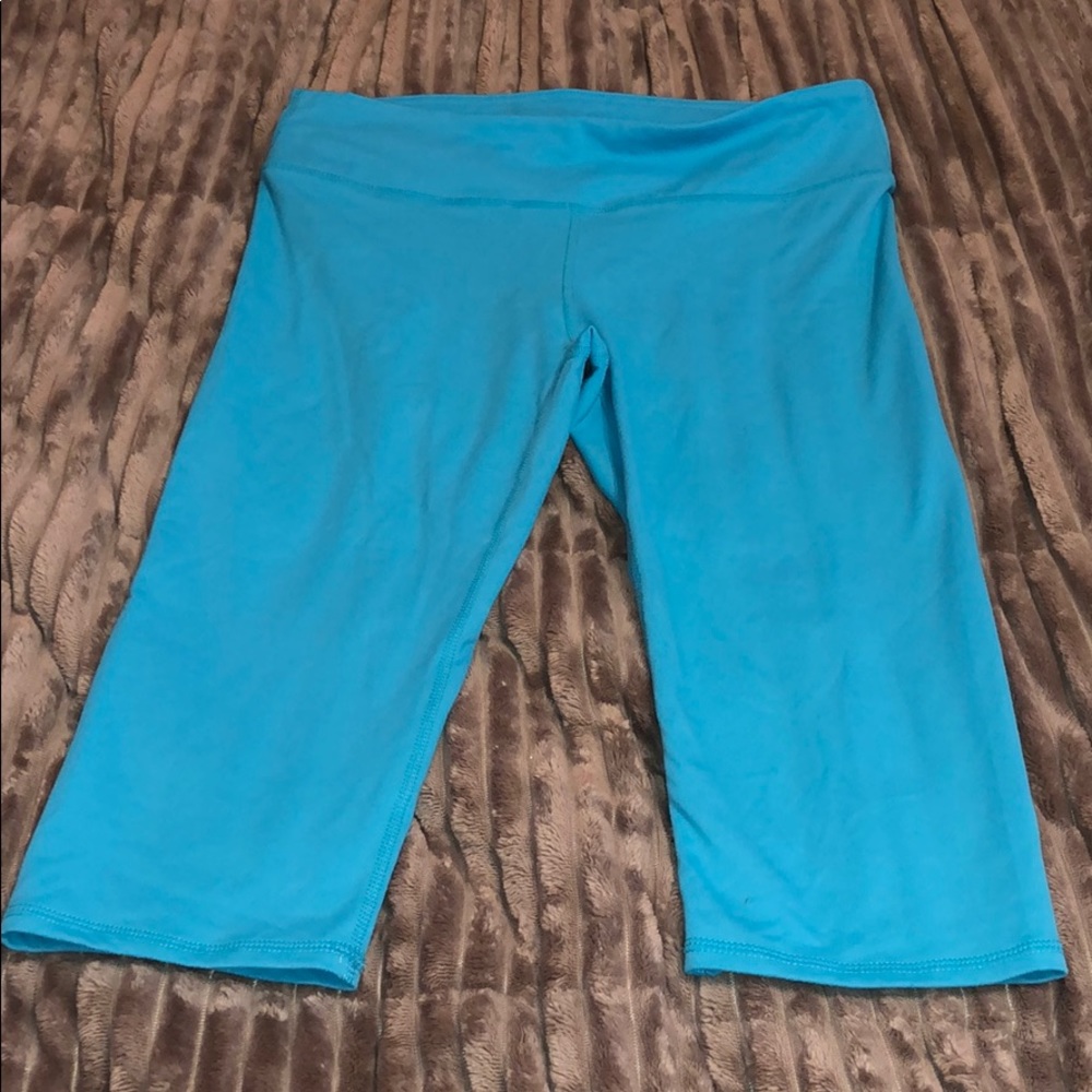 Fabletics Cropped Leggings
